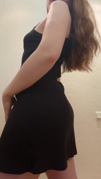 The teacher punished the student for bad behavior and forced her to undress and show herself from all sides