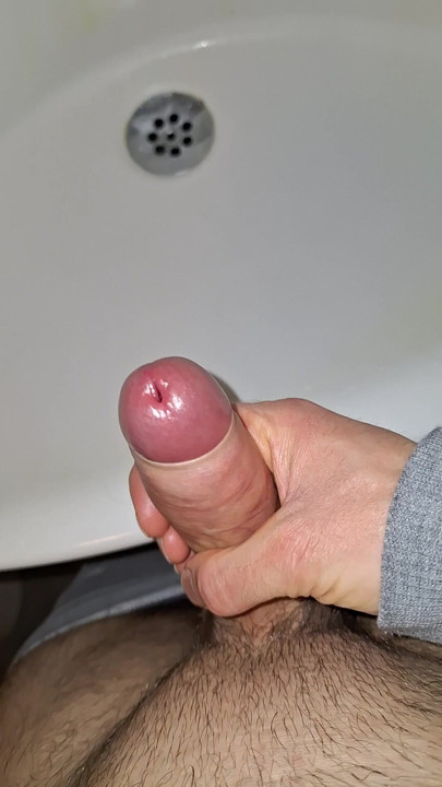 Cumming In Sink 1