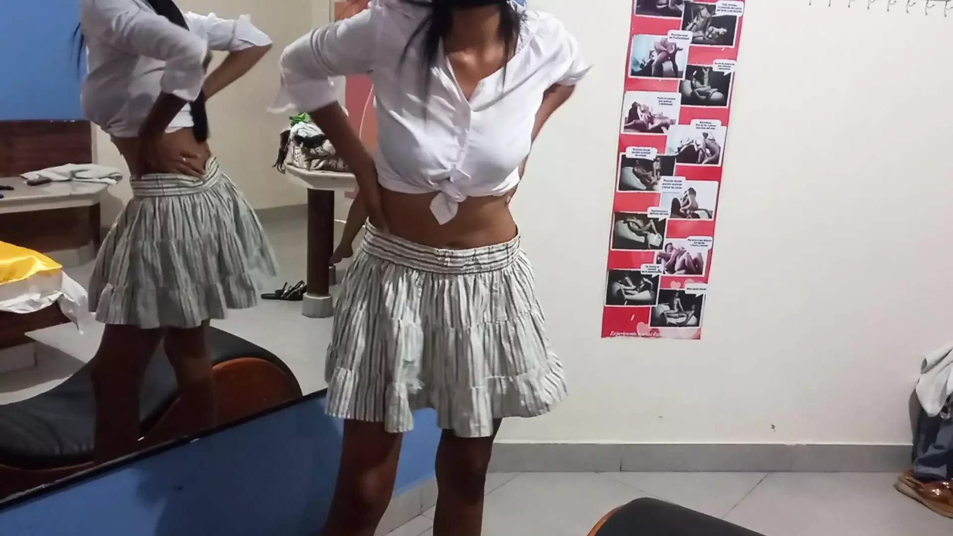 INDIAN BRUNETTE GETS HOT ON HER BIRTHDAY AND DANCES SEXY IN THE MIRROR