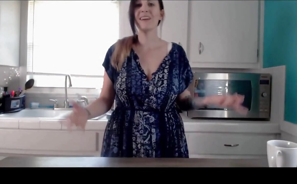 継母が母乳シリアルを作る