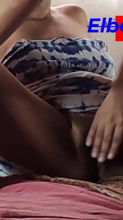 Mora se videti trenutak iz "Igrali smo igru flaše i na kraju sam jebao momka koga sam najviše želela, bilo je ludo!"