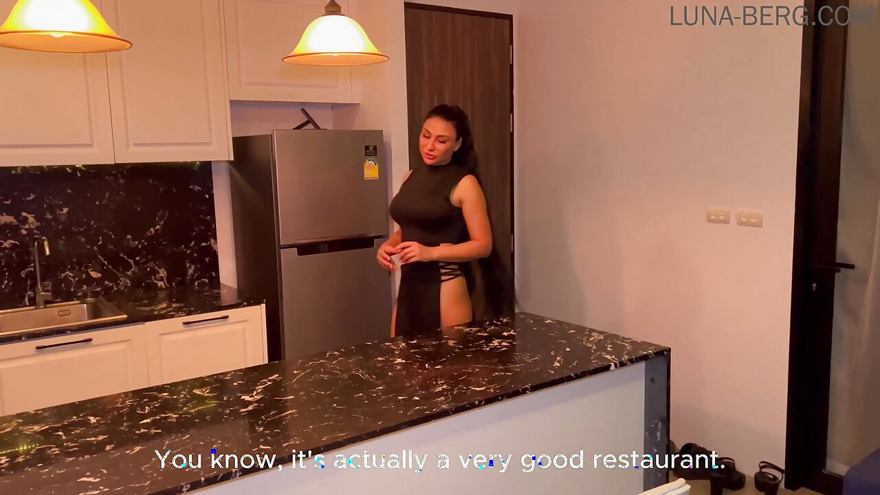 Naughty HOT WIFE finds a LOVER on vacation: CHEATING like a dirty SLUT with a stranger Full video