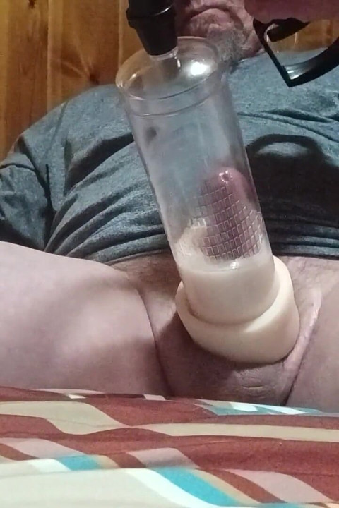 New Cock Vibrator and Pussy Pump