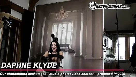 388-Backstage photoshoot Daphne Klyde - Adult