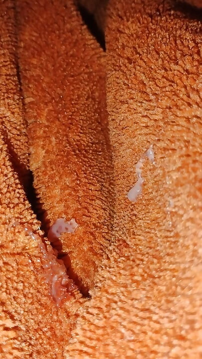 Spreading my masturbation