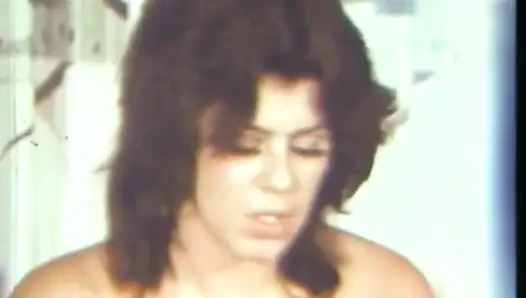 Vintage hairy pussy fucking licking