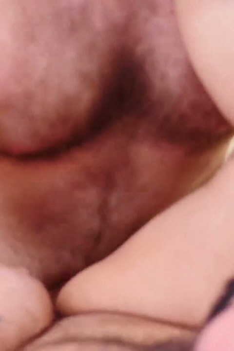 BEARFILMS Bears John Thomas and Dean Gauge bareback after bj