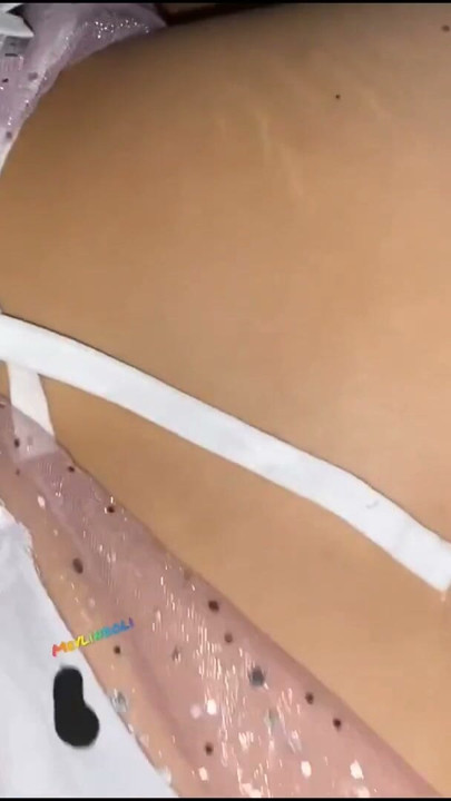 ARGENTINIAN INFLUENCER NEIGHBOR GETS FUCKED BY HER BEST FRIEND IN THE MIDDLE OF REAL HOME VIDEO LIVE | Clip 1