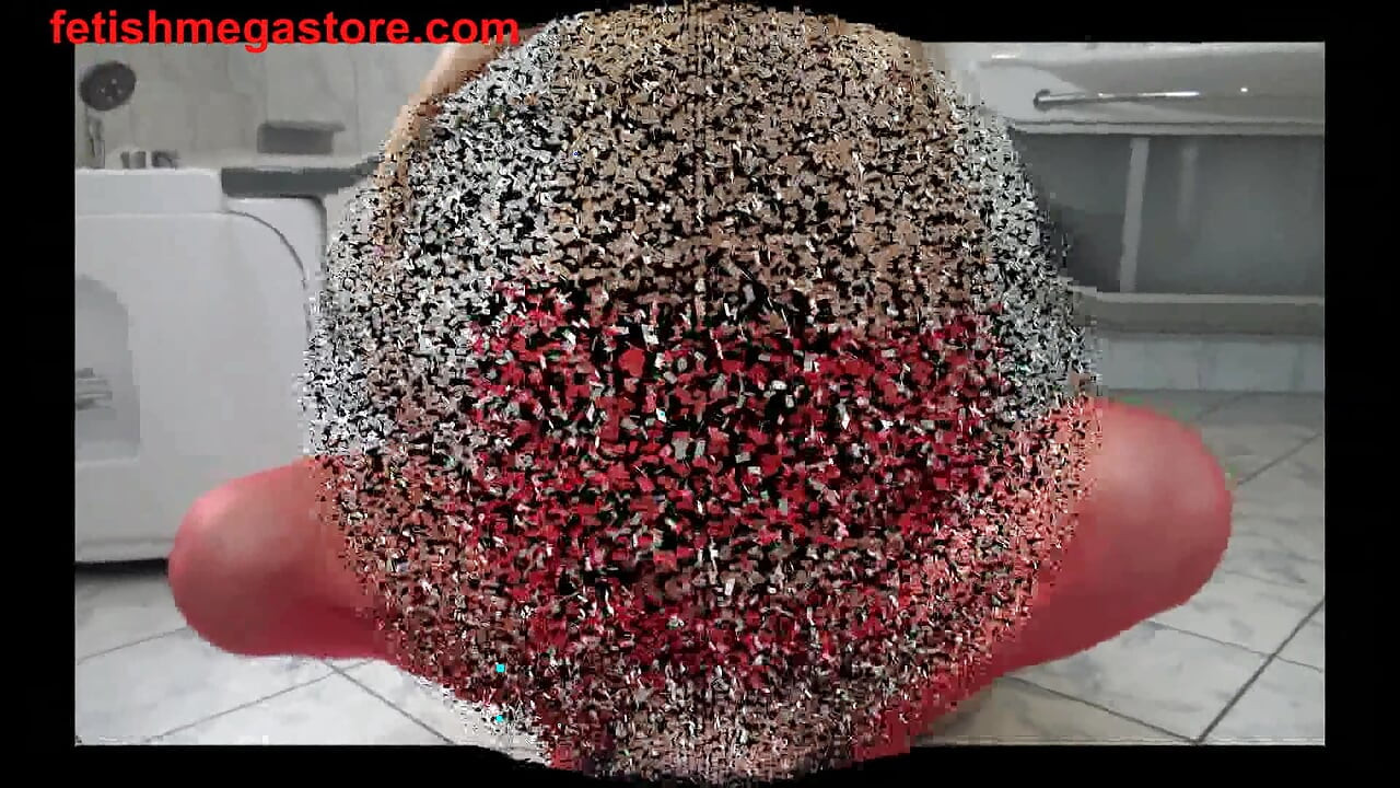 pissing golden shower