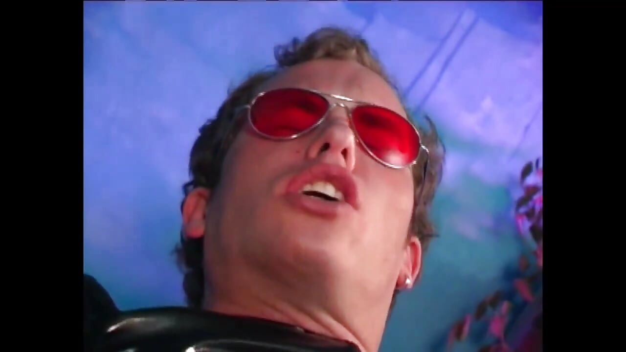 Она хочет, чтобы ее почти не трахали как шлюху