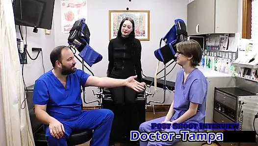 Д-р Tampa - 1-й гинекологический осмотр Luci Starr