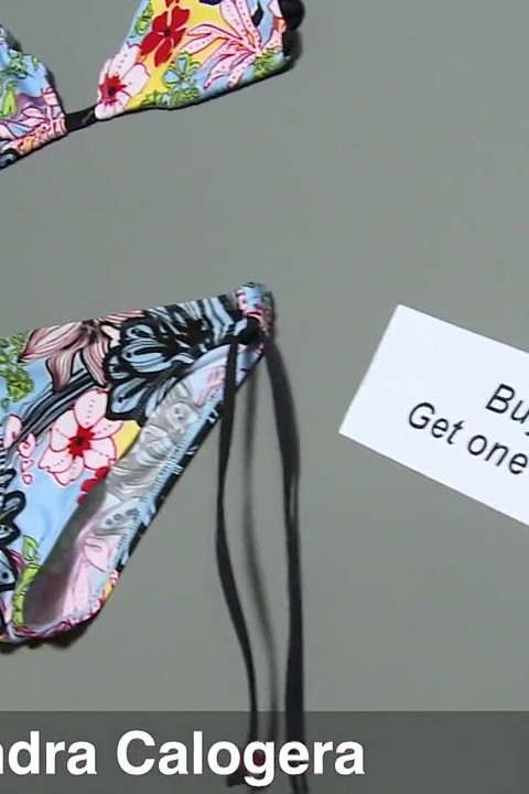 Cassandra calogera ke saath bikini kharidaari