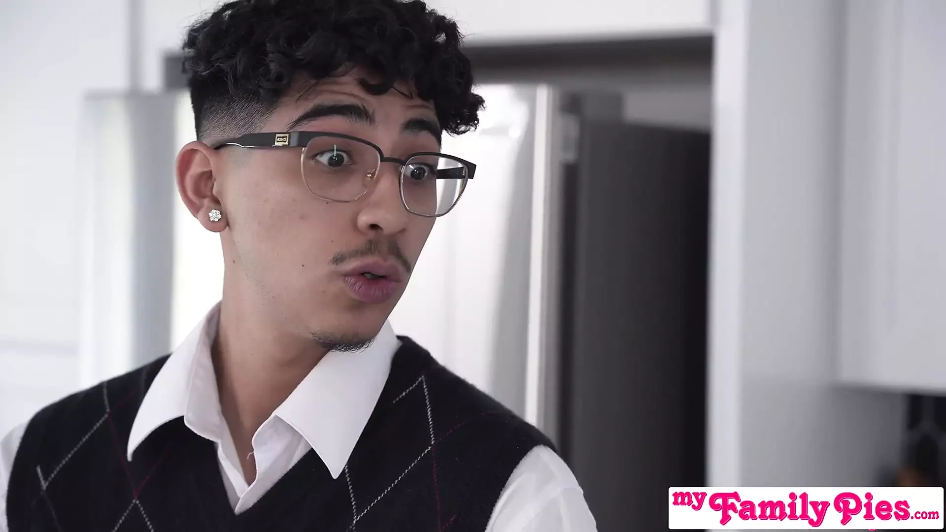 Demi Hawks vraagt om voor het eerst geneukt te worden, "Ik denk gewoon dat je me moet neuken" - s28: e5