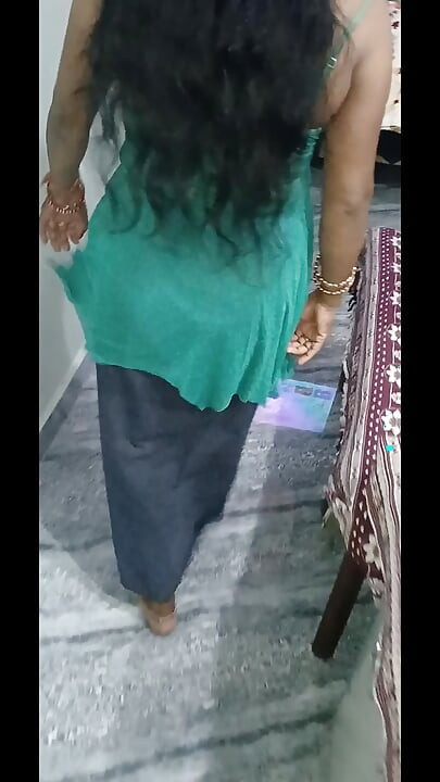Sex big tits woki bhabhi ko pani magan ke vahne fucked diya