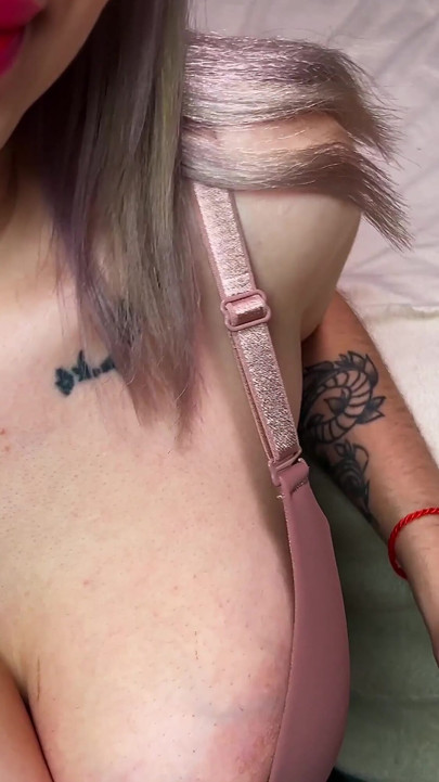 Step-stepsister Persuaded Step-stepbrother to Have Sex