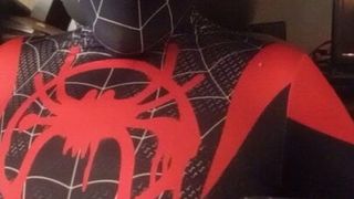 spiderman noir et rouge