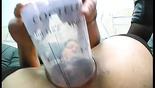Stockinged brunette seducing her holes with sex toys, food and bottles