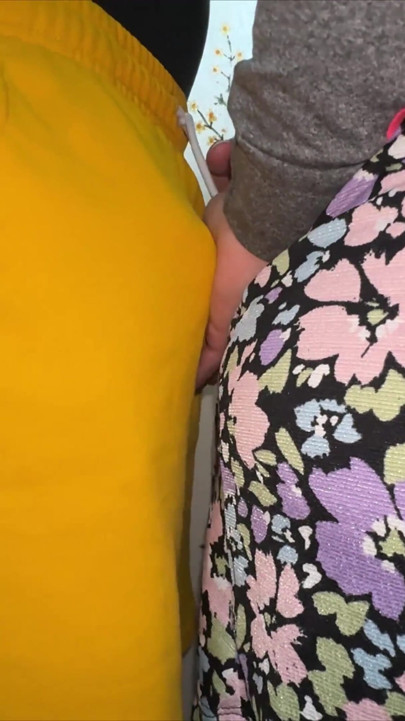 Big-ass Woman Accidentally Touches a Stranger's Cock and Gets Turned on
