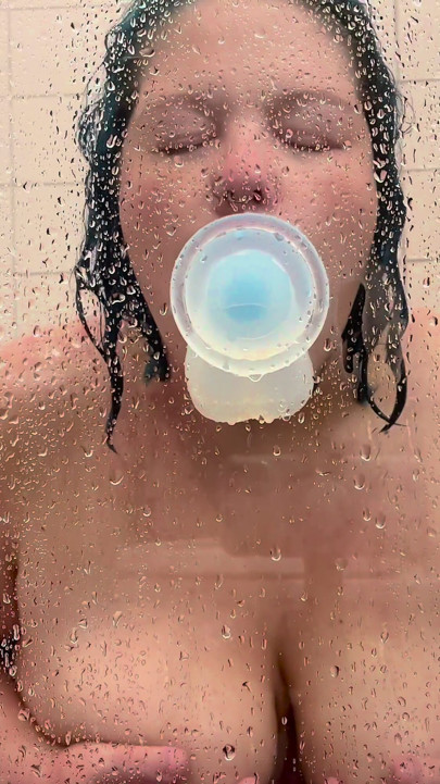 Chubby Step-stepmom Shower Time