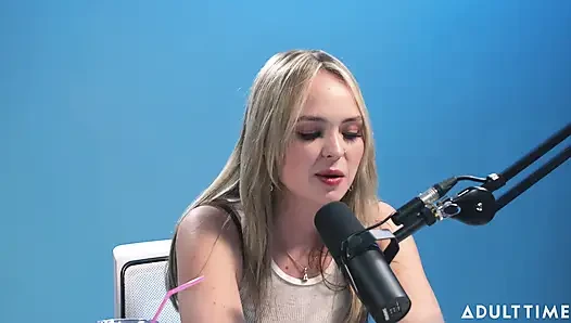 Lilly Bell Eksibisme, Sexting, & Pemberdayaan | Podcast Khusus Orang Dewasa
