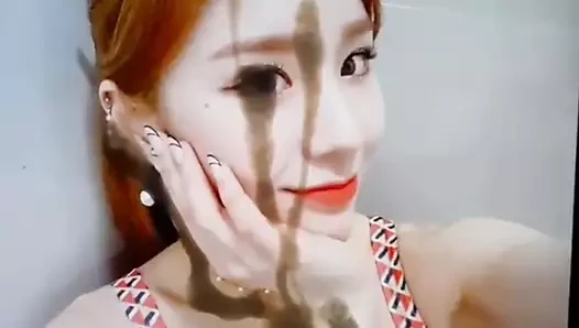 Loona heejin boşalma anısına 3