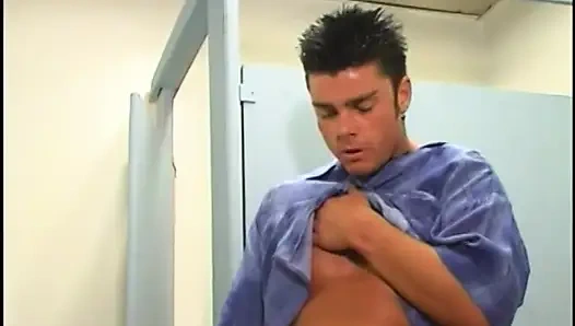 Cock Worshipping Slut Gives Guy Head in the Restoorom