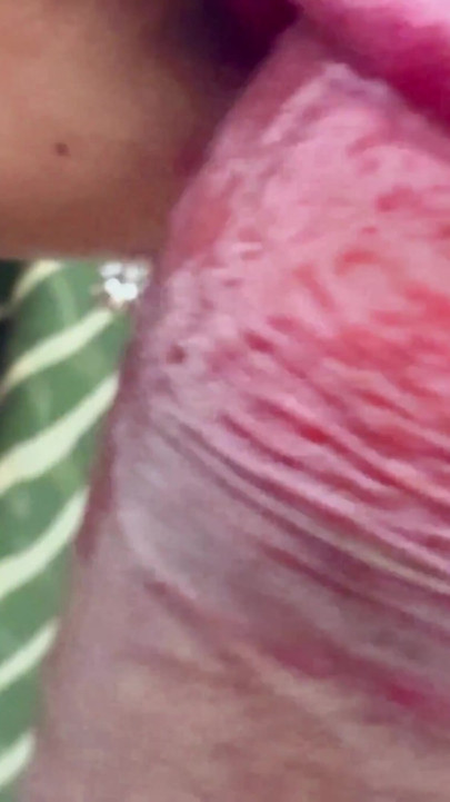 جاءت كومال في اليوم التالي للوفاء بوعد جارتها ، لكن كومال أحدثت ضجة اليوم. | مقطع 1