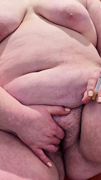 Stunning moment from "Compilation Cumshot Big Ass- Big mom 2025"