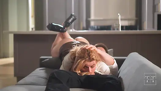 İşe gitmeden önce eski sevgilimi çabucak emdi. 4K HD Tim Team