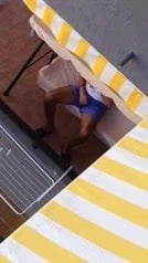 Str8 neighbour grabbing
