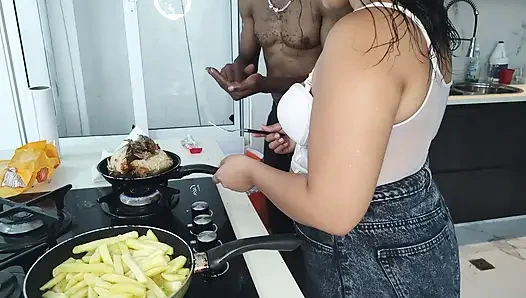 Готовка с камшотом-медведем