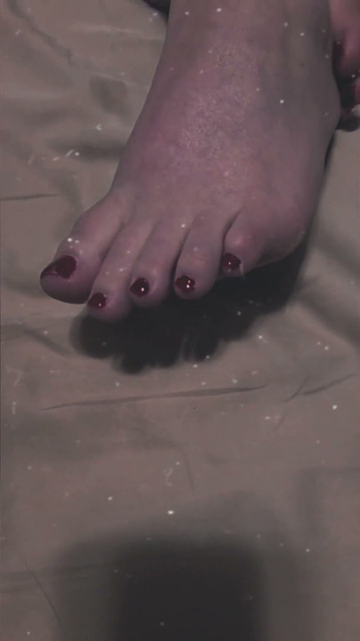 Cute Red Toes