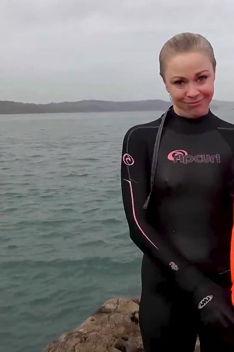 Poređenje mokre kurčine i doživotne košulje Lucy