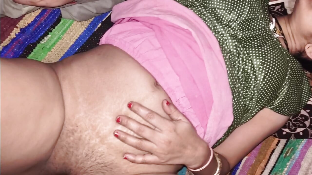 desi indiano meio-irmão e meia-irmã quente sexo em noite hindi sexo