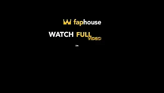 Her şey bir dakika içinde - ıslak amcık ve sallayarak orgazm