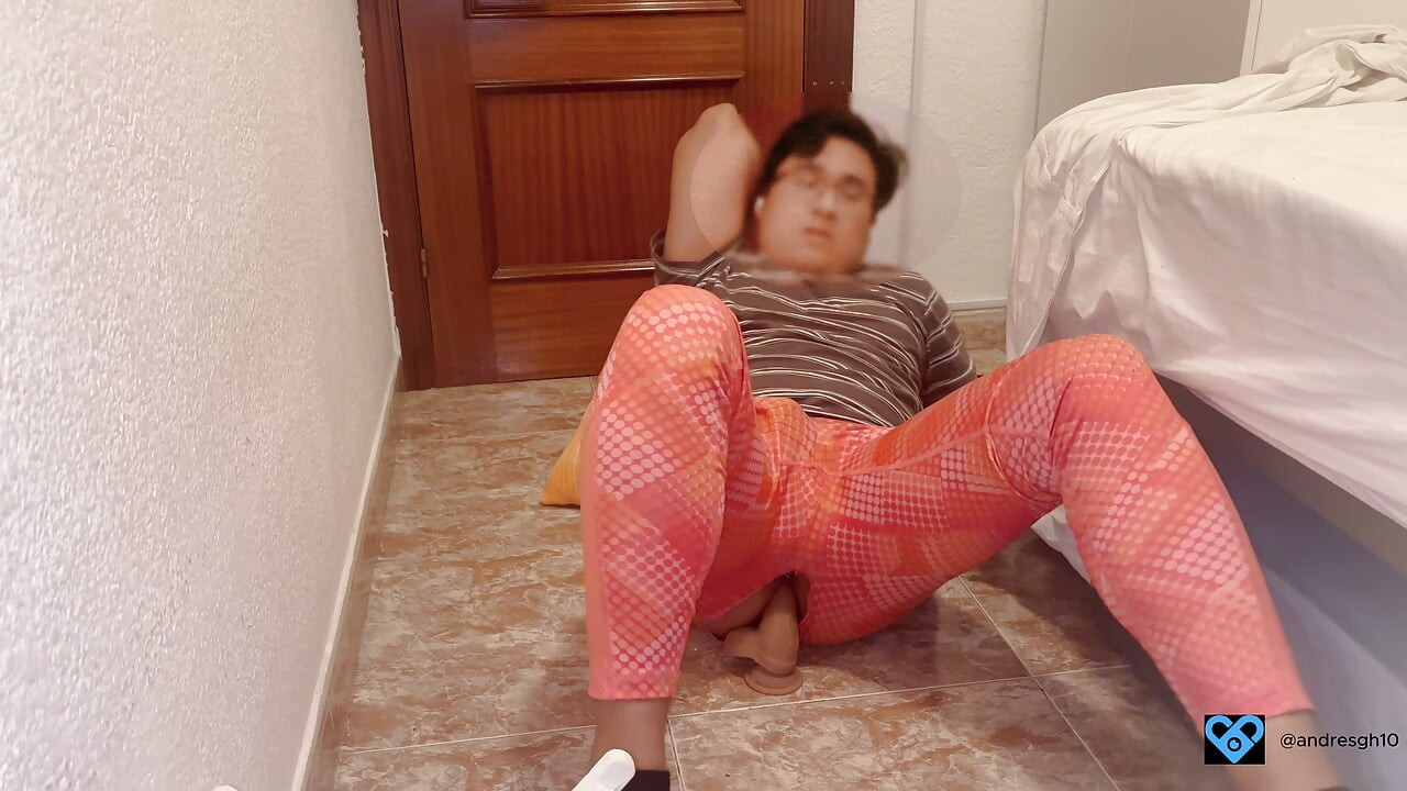 Montada em um pênis