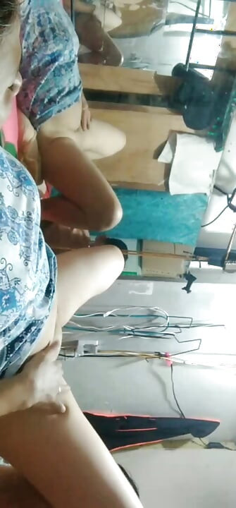 ela é uma ótima esposa fodendo em casa