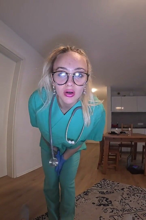 Ο γιατρός Beverlyathalia σας φροντίζει!
