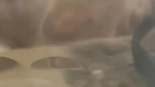 Aku tahu kau ingin aku dengan kaus kaki hitam ini