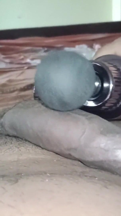 Solo masterbating con bdsm juguete | Clip 1