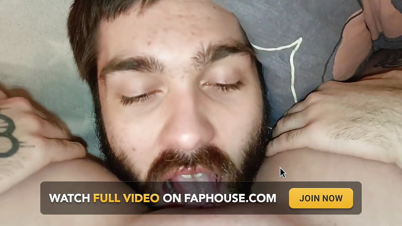 Sexo duro em casa. Sexo real