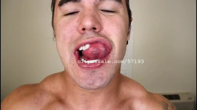 Mouth Fetish - Richard Sutherland Mouth Video 3