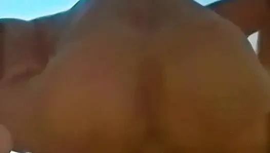 Verheiratete schlampe flucht, stöhnt und bettelt um schwanz, wie jede gute hotwife das sein sollte.