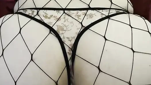 Brezilyalı büyük götlü üvey anne sert sikiliyor