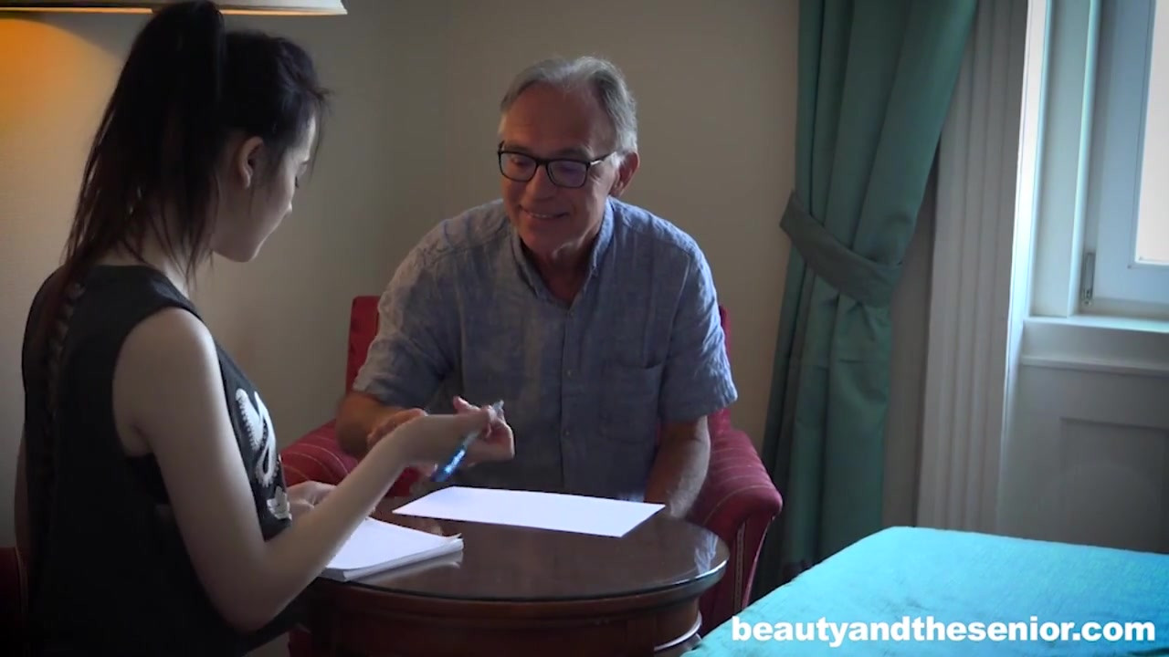 寂しい、おじいちゃん！