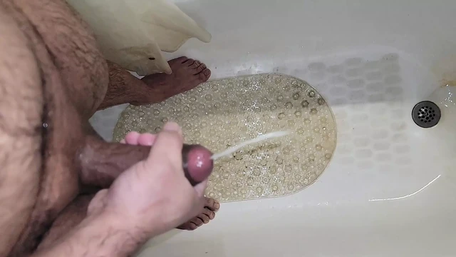 Душ и кончаю 2