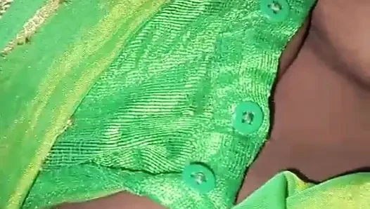 MMS tante menjadi viral, nikmatilah sepenuhnya