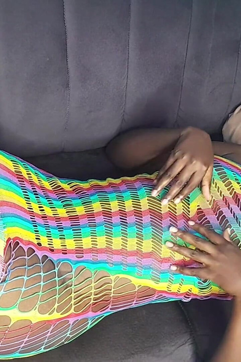 Slim Thick Ebony Loves to Shake Her Soft Ass and Got Fucked Doggy Till She Squirt