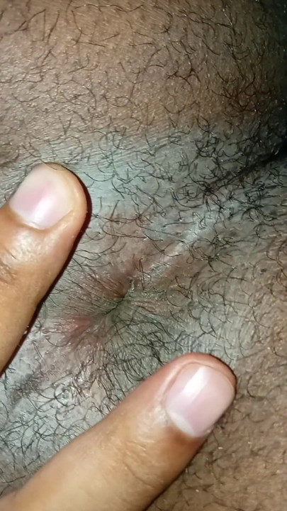 Você pode quebrar minha bunda virgem | Clipe 1