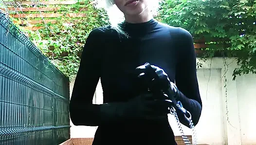 Öpüşmeye itiliyor (bölüm 4)